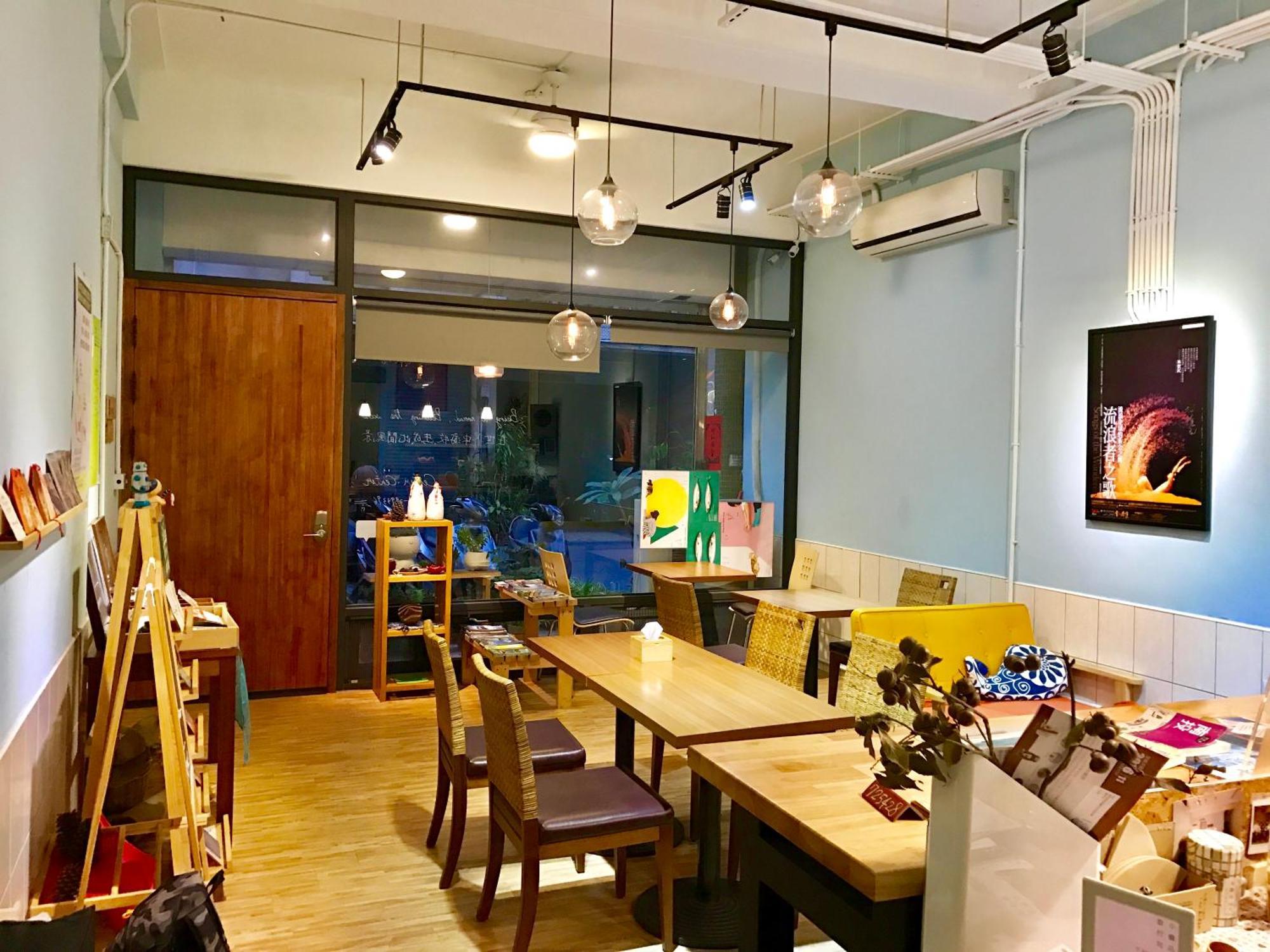 Center.Center Hostel Puli Ngoại thất bức ảnh